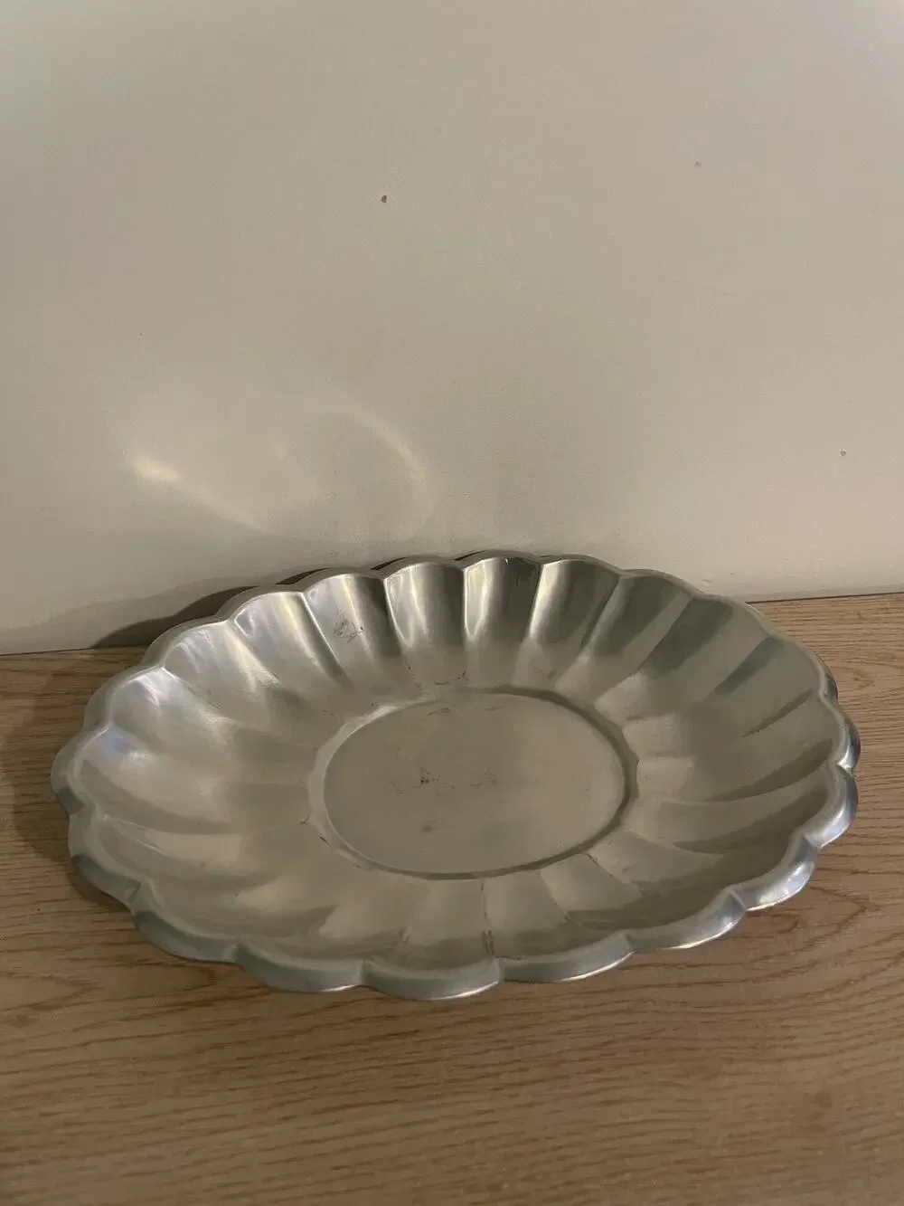 VTG Reed & Barton Pewter P313 Scalloped Edge Decorative Bowl Dish 10.75” x 8”